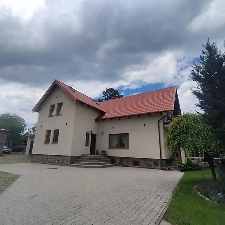 Guest house Zakatek Pod Grusza Tupadly